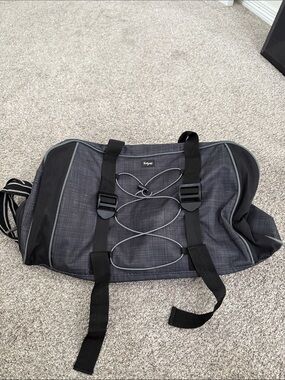Thirty-One Signature Pro Duffle Bag Black and Gray